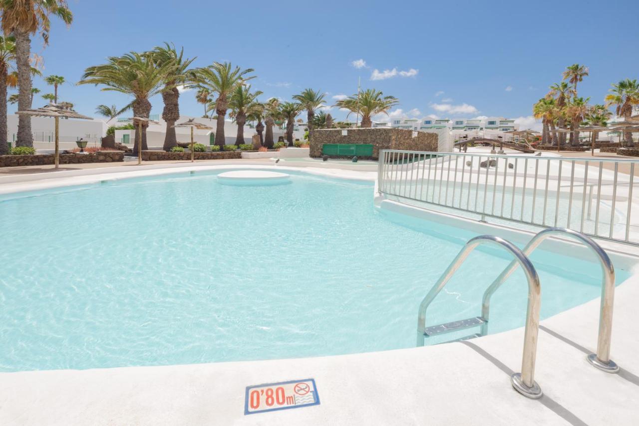 Lanzahost Apartamento Larimar Costa Teguise Bagian luar foto